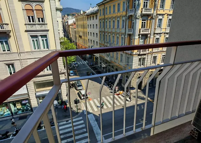 Apartment Jonathan Luxury Per 10 *