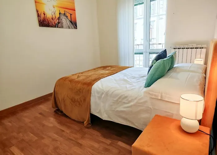 Jonathan Luxury Per 10 Apartment *